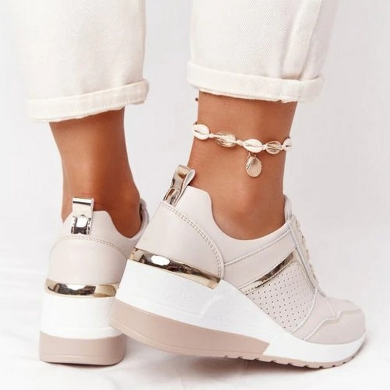 SORELIA | FASHIONABLE ORTHOPEDIC SNEAKERS