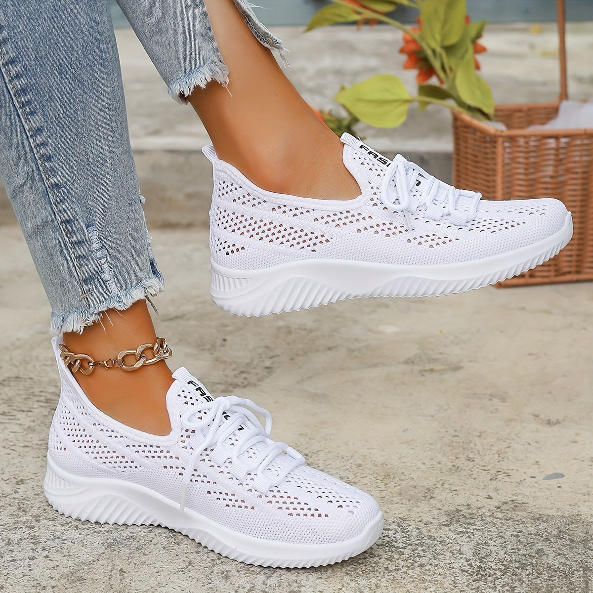 DIANA | ORTHOPEDIC MESH TRAINERS